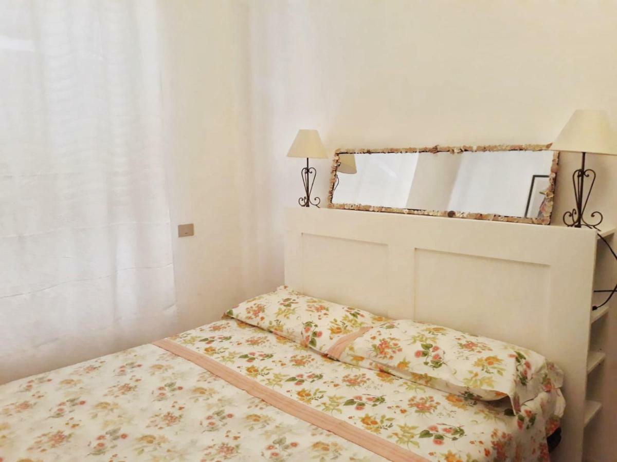 Bilocale Il Geraneo Villa Villasimius Bagian luar foto